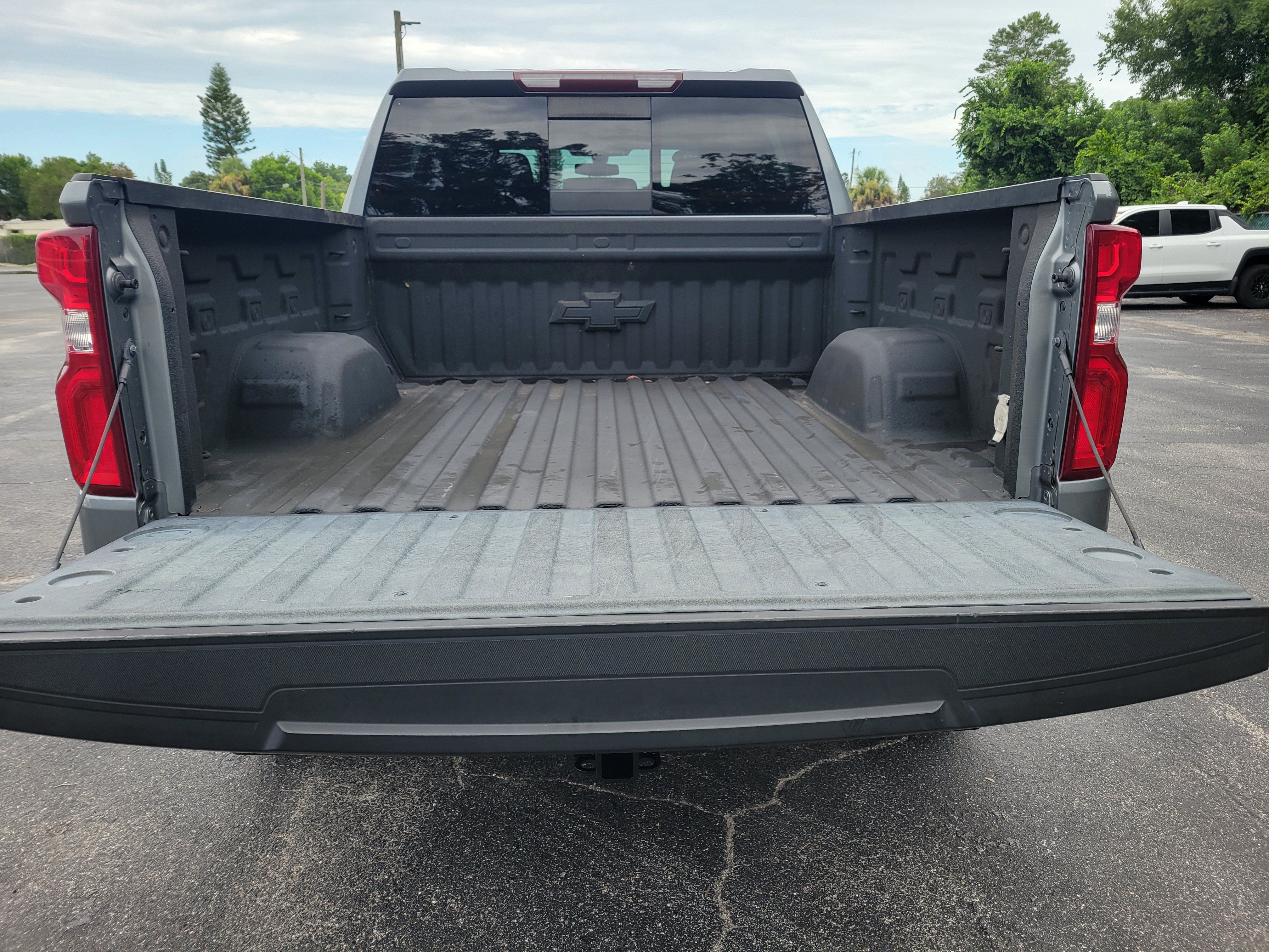 Certified 2019 Chevrolet Silverado 1500 RST AWD/4WD image 10