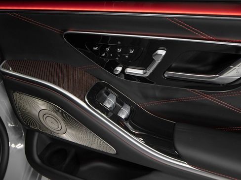 Used 2024 Mercedes-Benz S 63 AMG S image 66