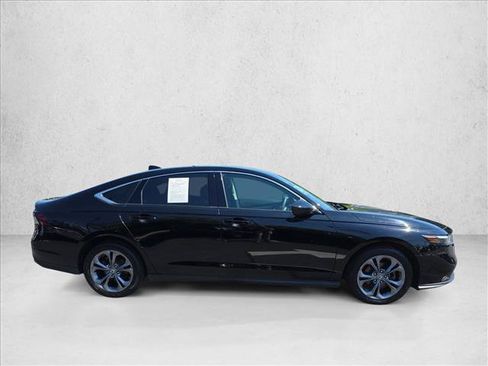 Used 2023 Honda Accord EX image 4