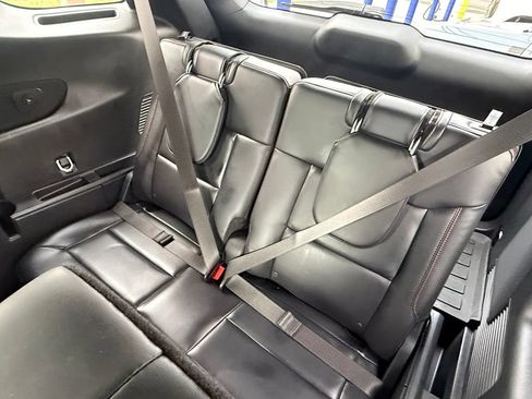 Certified 2025 Ford Explorer ST-Line w/ Premium Package AWD/4WD image 24