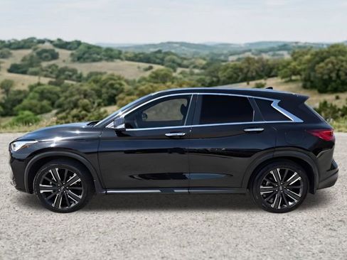 Used 2022 INFINITI QX50 Luxe w/ Appearance Package FWD image 5