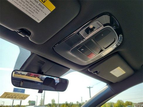 Used 2025 Hyundai Santa Cruz SE image 27