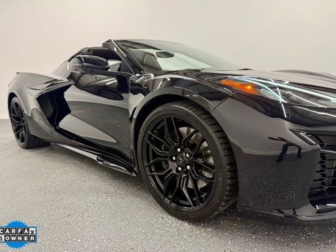 Used 2023 Chevrolet Corvette Z06 image 12