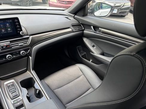 Used 2022 Honda Accord Sport image 34