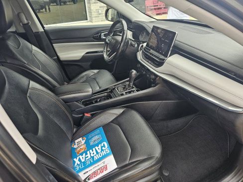 Used 2022 Jeep Compass Limited image 24