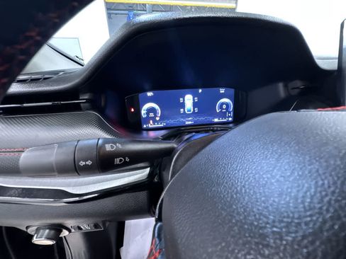 Used 2022 Jeep Compass Trailhawk w/ Trailhawk Elite Group image 18