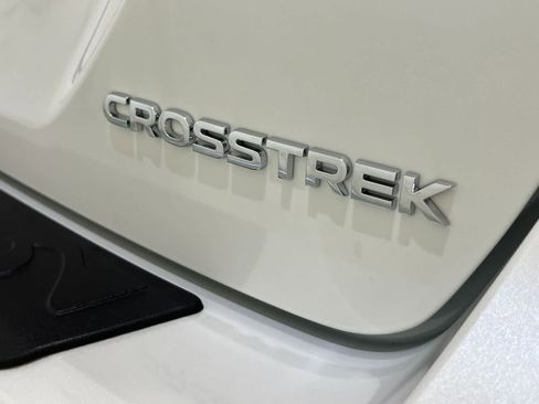 Certified 2025 Subaru Crosstrek 2.5i Limited w/ Crosstrek Mirror Package image 10
