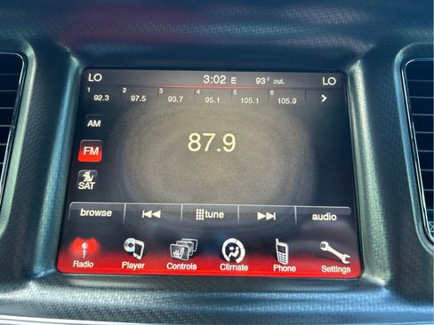 Used 2014 Dodge Charger SXT RWD image 27