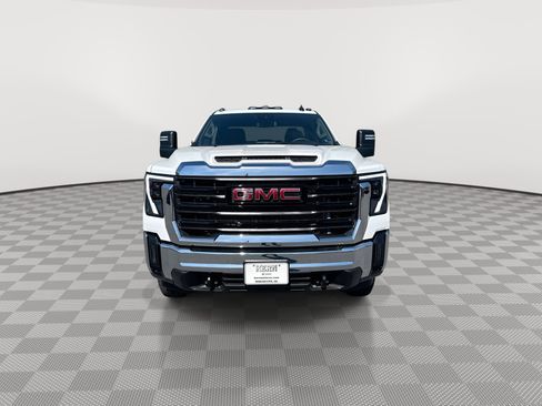 New 2026 GMC Sierra 2500 Pro w/ Convenience Package AWD/4WD image 3