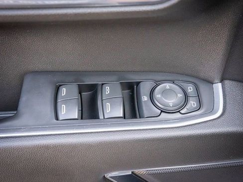 Used 2022 Chevrolet Silverado 1500 LT w/ Work Truck Package image 17