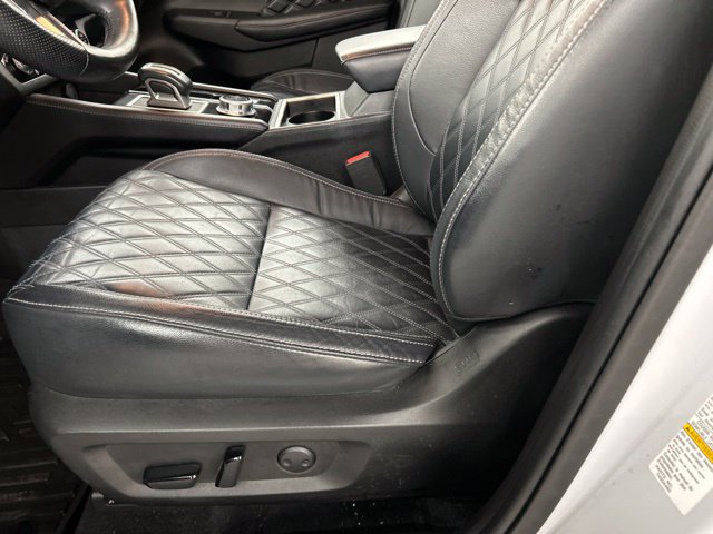 Used 2023 Mitsubishi Outlander SEL Black Edition AWD/4WD image 7