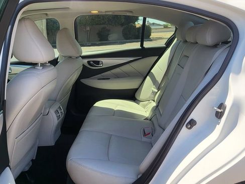 Used 2021 INFINITI Q50 Luxe w/ Seat & Sound Package RWD image 24