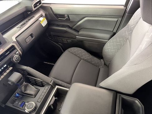 New 2026 Toyota Tacoma SR5 AWD/4WD image 21