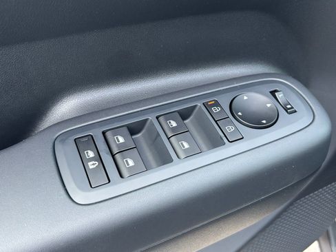 New 2026 Hyundai Santa Fe SE FWD image 13