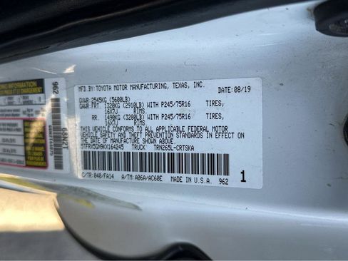 Used 2019 Toyota Tacoma SR image 43