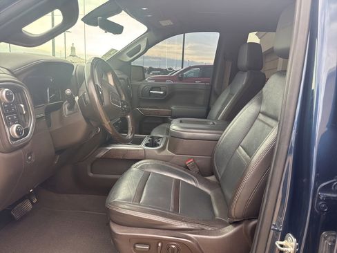 Used 2020 GMC Sierra 1500 Denali w/ Denali Ultimate Package AWD/4WD image 8