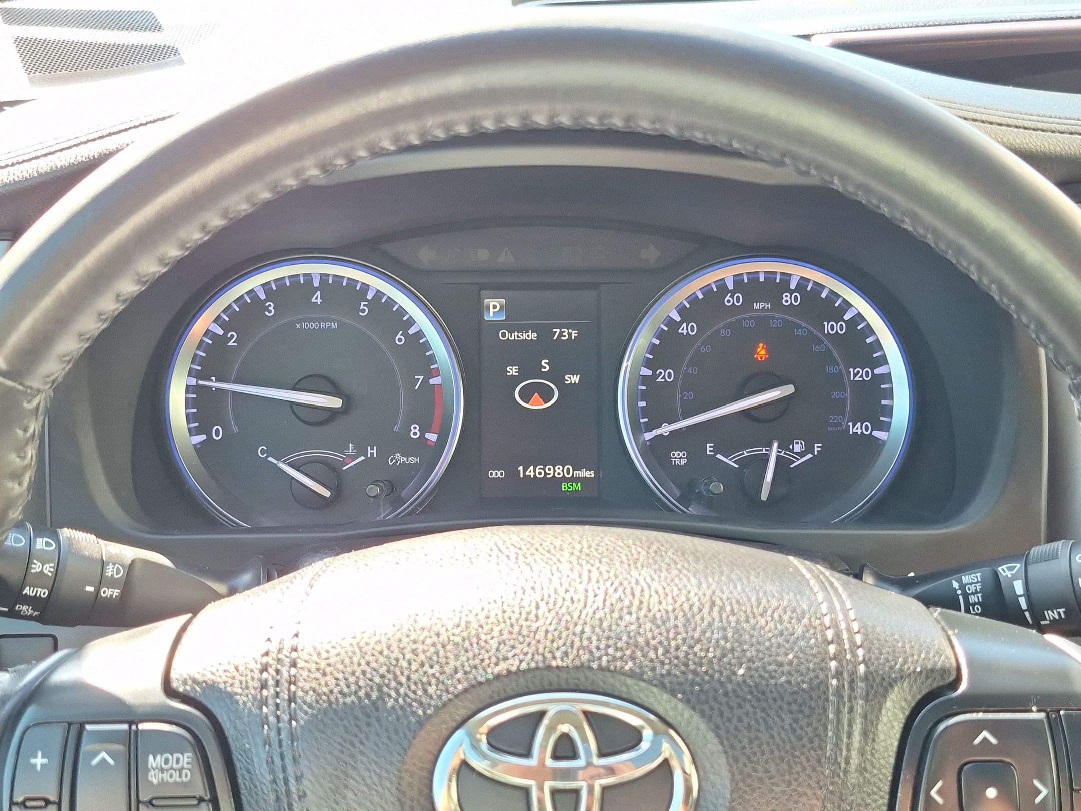 Used 2019 Toyota Highlander XLE AWD/4WD image 23