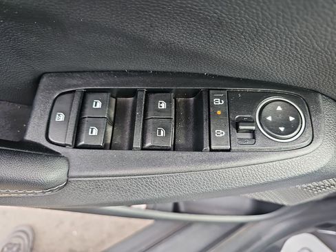 Used 2024 Kia Seltos S FWD image 31