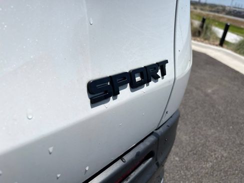 Certified 2024 Honda HR-V Sport image 9