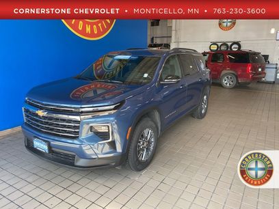 Certified 2025 Chevrolet Traverse LT
