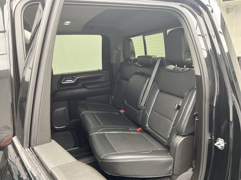 Certified 2024 GMC Sierra 2500 Denali w/ Denali Reserve Package AWD/4WD image 16