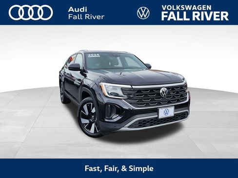 Certified 2024 Volkswagen Atlas Cross Sport SE AWD/4WD image 1