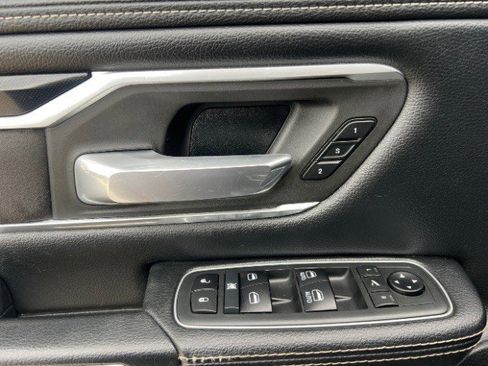 Used 2020 RAM 1500 Laramie w/ Sport Appearance Package AWD/4WD image 38