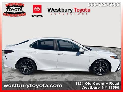 Certified 2023 Toyota Camry SE AWD/4WD image 6