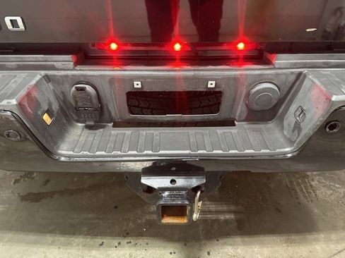 Used 2018 Chevrolet Silverado 3500 LTZ w/ Duramax Plus Package image 34