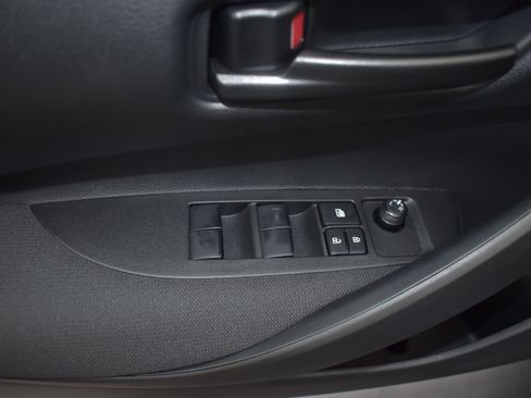 Used 2025 Toyota Corolla LE image 16