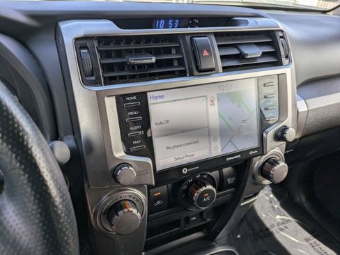 Used 2021 Toyota 4Runner SR5 AWD/4WD image 12