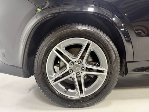 Used 2025 Mercedes-Benz GLE 53 AMG 4MATIC image 15