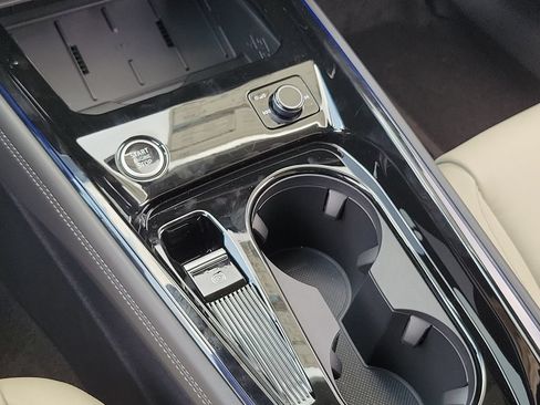 New 2026 Audi Q3 quattro 2.0T AWD/4WD image 15