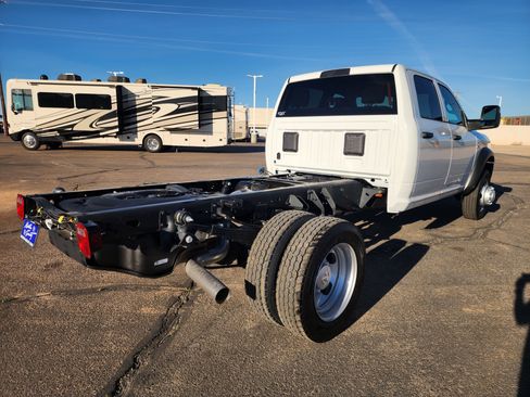 Used 2026 RAM 4500 Tradesman w/ Chrome Appearance Group image 5