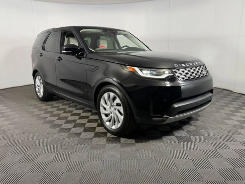 Used 2025 Land Rover Discovery S AWD/4WD image 3