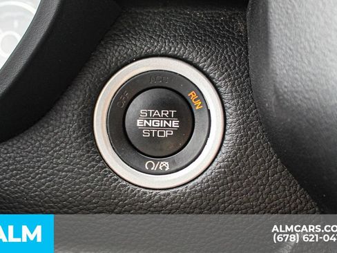 Used 2024 RAM 1500 Laramie AWD/4WD image 28