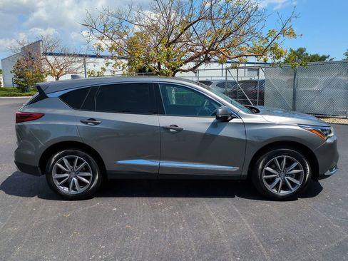 Certified 2023 Acura RDX FWD w/ Technology Package image 3