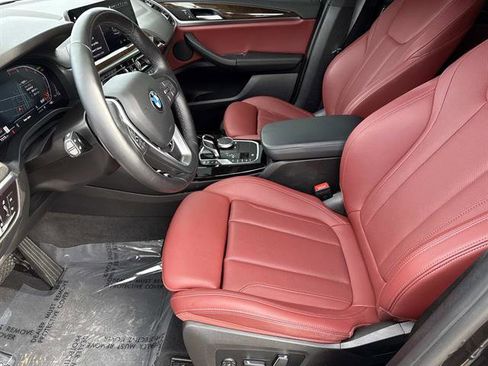 Used 2024 BMW X3 xDrive30i image 9