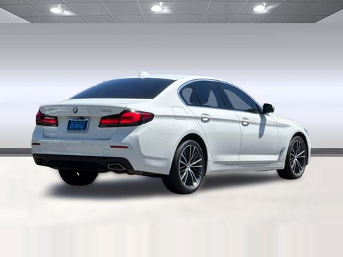 Used 2023 BMW 530i RWD image 9