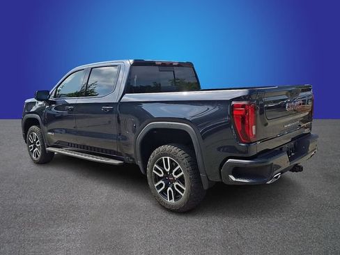 Used 2023 GMC Sierra 1500 AT4 w/ Technology Package AWD/4WD image 6