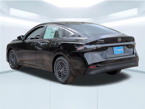 New 2026 Nissan Sentra SV w/ SV Convenience Package FWD image 4