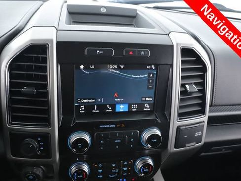 Used 2018 Ford F150 Lariat w/ Equipment Group 502A Luxury AWD/4WD image 5