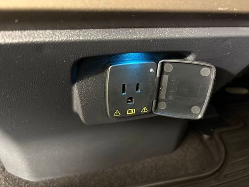 Used 2025 Ford F150 STX w/ Equipment Group 201A FX4 image 33