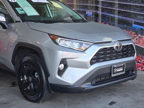 Used 2021 Toyota RAV4 XLE image 2