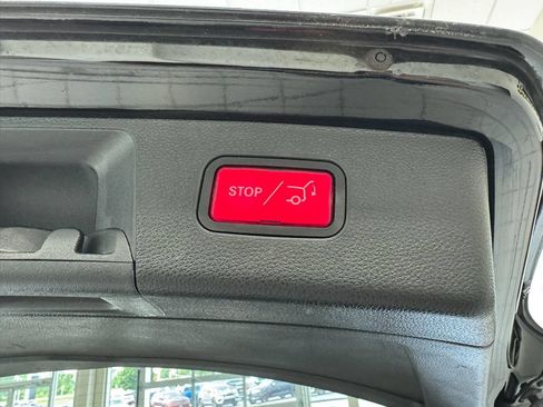 Used 2013 Mercedes-Benz GLK 350 4MATIC w/ Premium 1 Pkg image 54