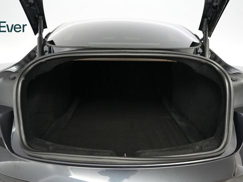 Used 2025 Tesla Model 3 RWD image 8