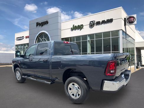New 2026 RAM 2500 Tradesman AWD/4WD image 3