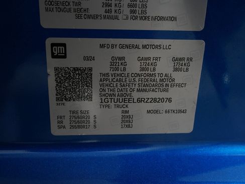 Used 2024 GMC Sierra 1500 AT4 w/ Technology Package image 39