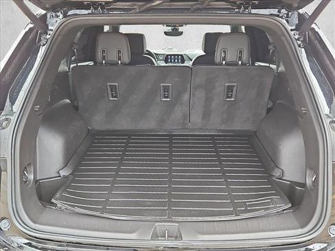 Used 2021 Chevrolet Blazer RS w/ Enhanced Convenience Package FWD image 12