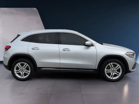 Used 2023 Mercedes-Benz GLA 250 4MATIC image 6